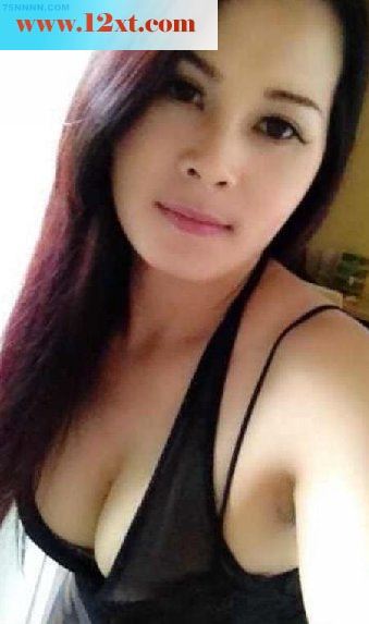 小姐含屌,忍不住打飞机满了她嘴里 [12P]